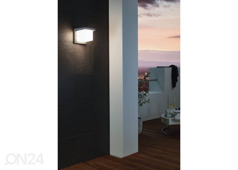 Välisvalgusti Desella 1 suurendatud