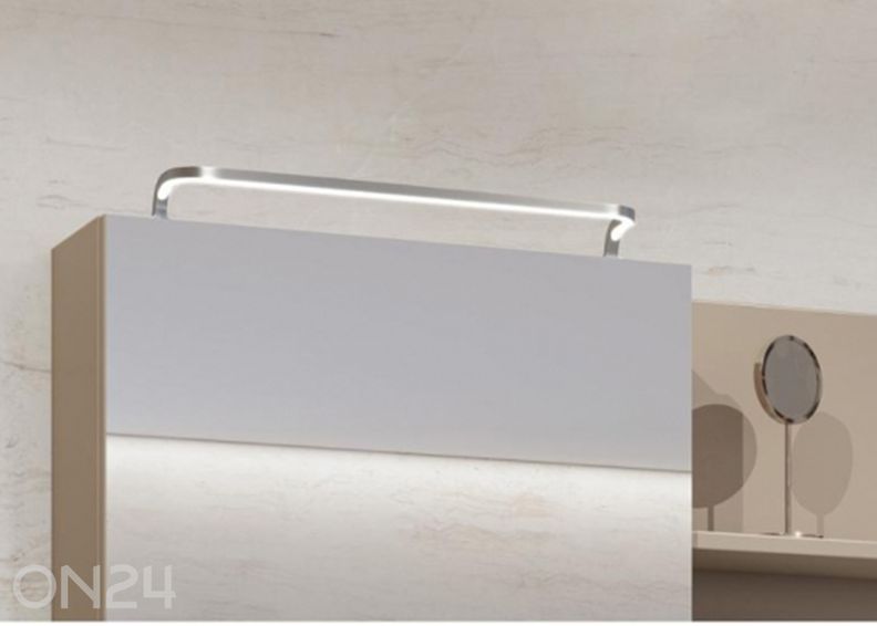 Vannitoa kapi valgusti suurendatud