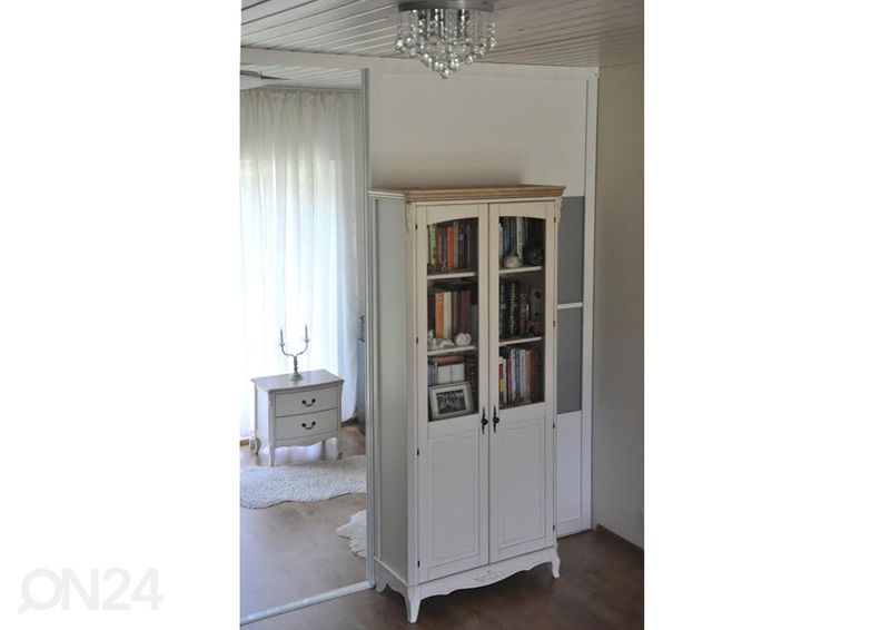 Vannitoa laevalgusti Hanna suurendatud