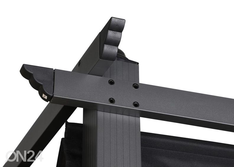 Varikatus Lazio, must suurendatud