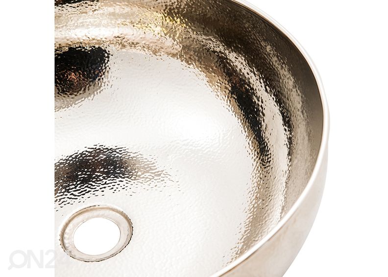 Vasest valamu suurendatud