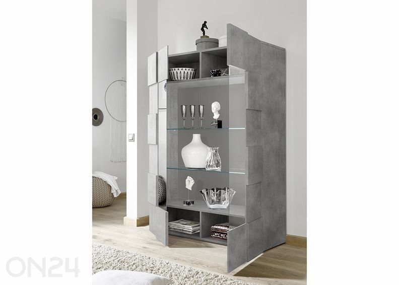 Vitriinkapp Dama suurendatud