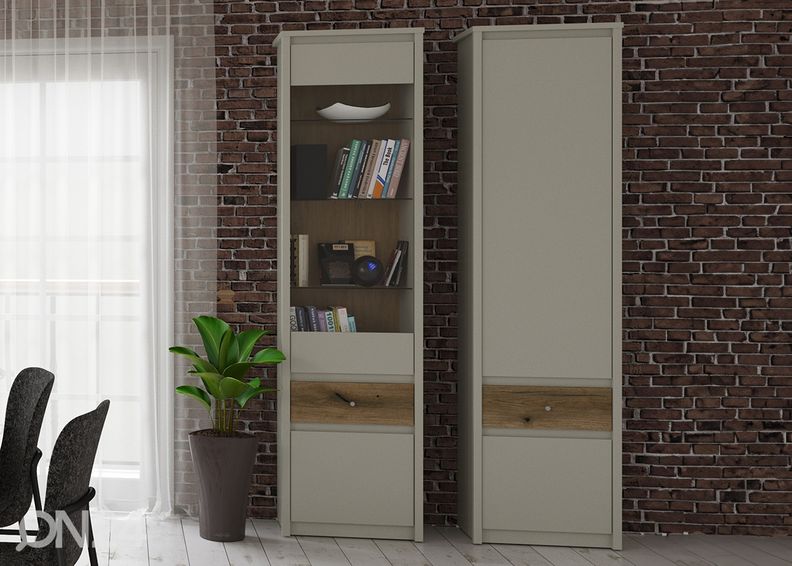 Vitriinkapp Karin suurendatud