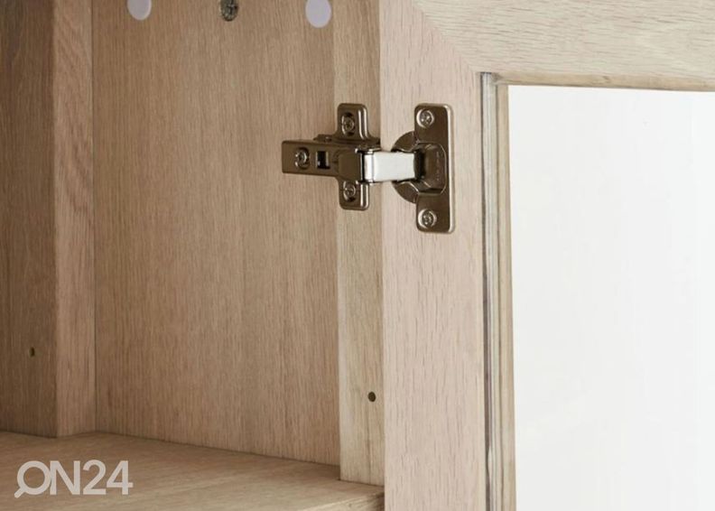 Vitriinkapp Paris suurendatud