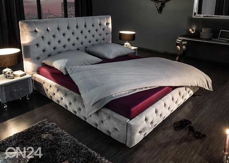 Voodi Chesterfield, 180x200 cm suurendatud