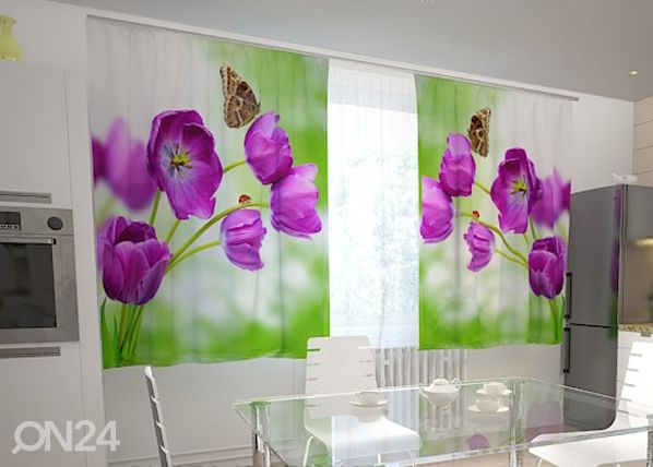 Poolpimendav kardin Lilac tulips in the kitchen 200x120 cm