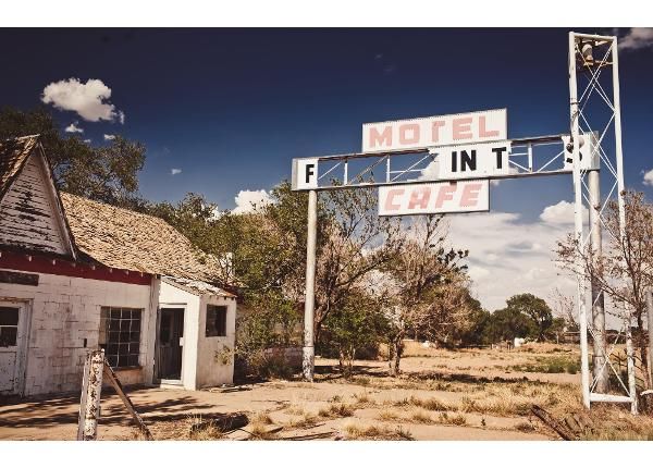 Fliis fototapeet Abandoned Restaurant