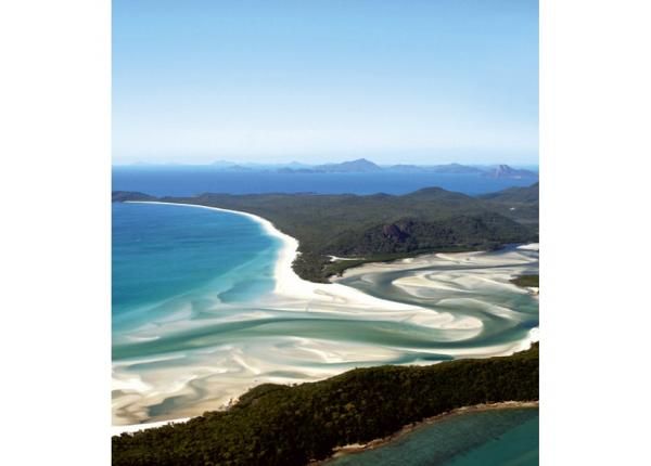 Fliis fototapeet Aerial view of beach 225x250 cm