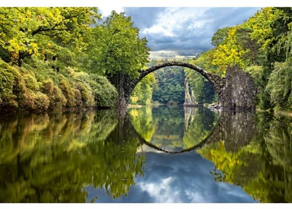 Fliis fototapeet Arch bridge