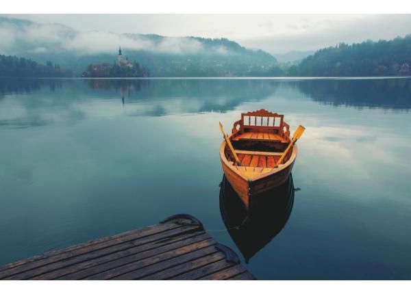 Fliis fototapeet Lonely Boat 368x245 cm