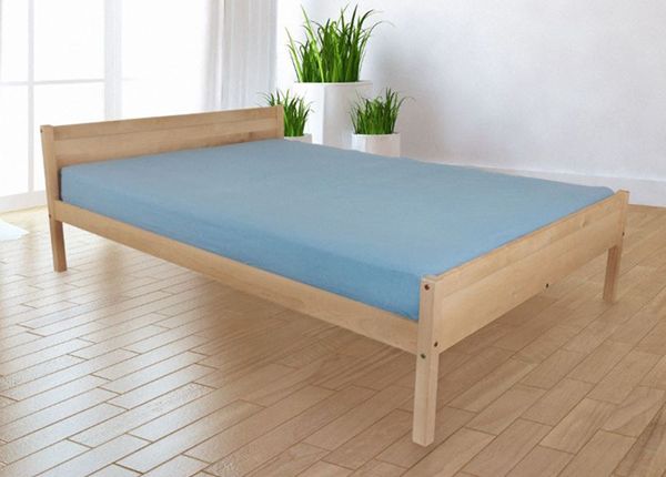 Kasepuust voodi 200x200 cm