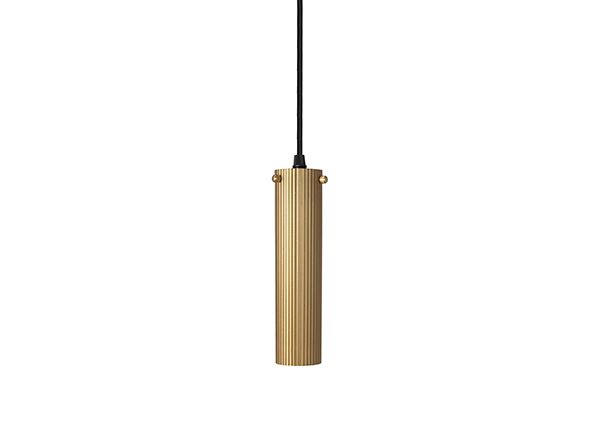 Laelamp Hubble