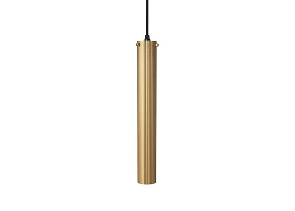 Laelamp Hubble