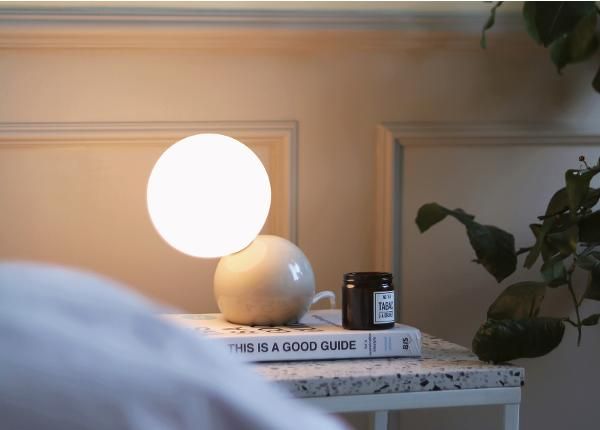 Laua-/seinalamp Ripley, beež