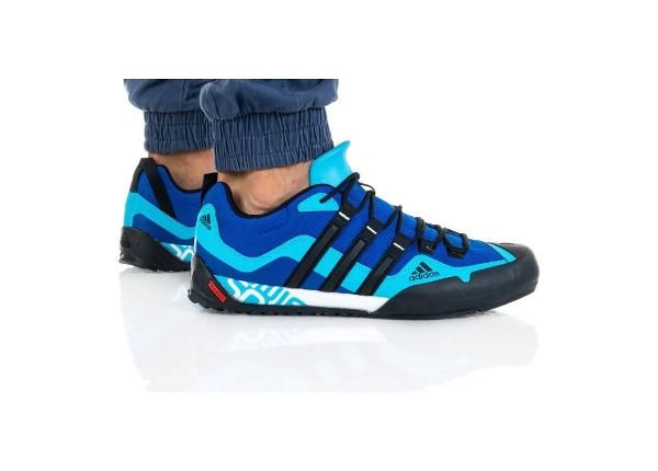 Meeste vabaajajalatsid Adidas Terrex Swift Solo suurus 49 1/3