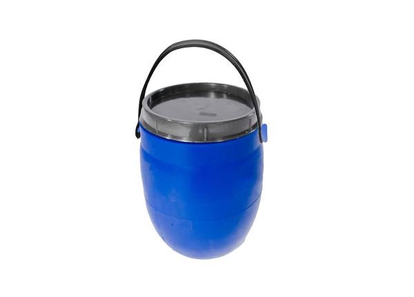 Plastpütt kaanega