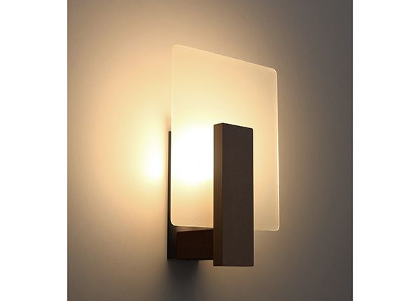 Seinalamp Lappo, wenge