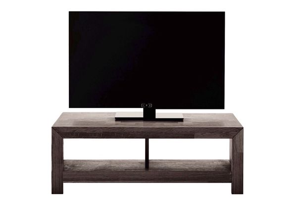 Tammepuidust TV alus Kirea