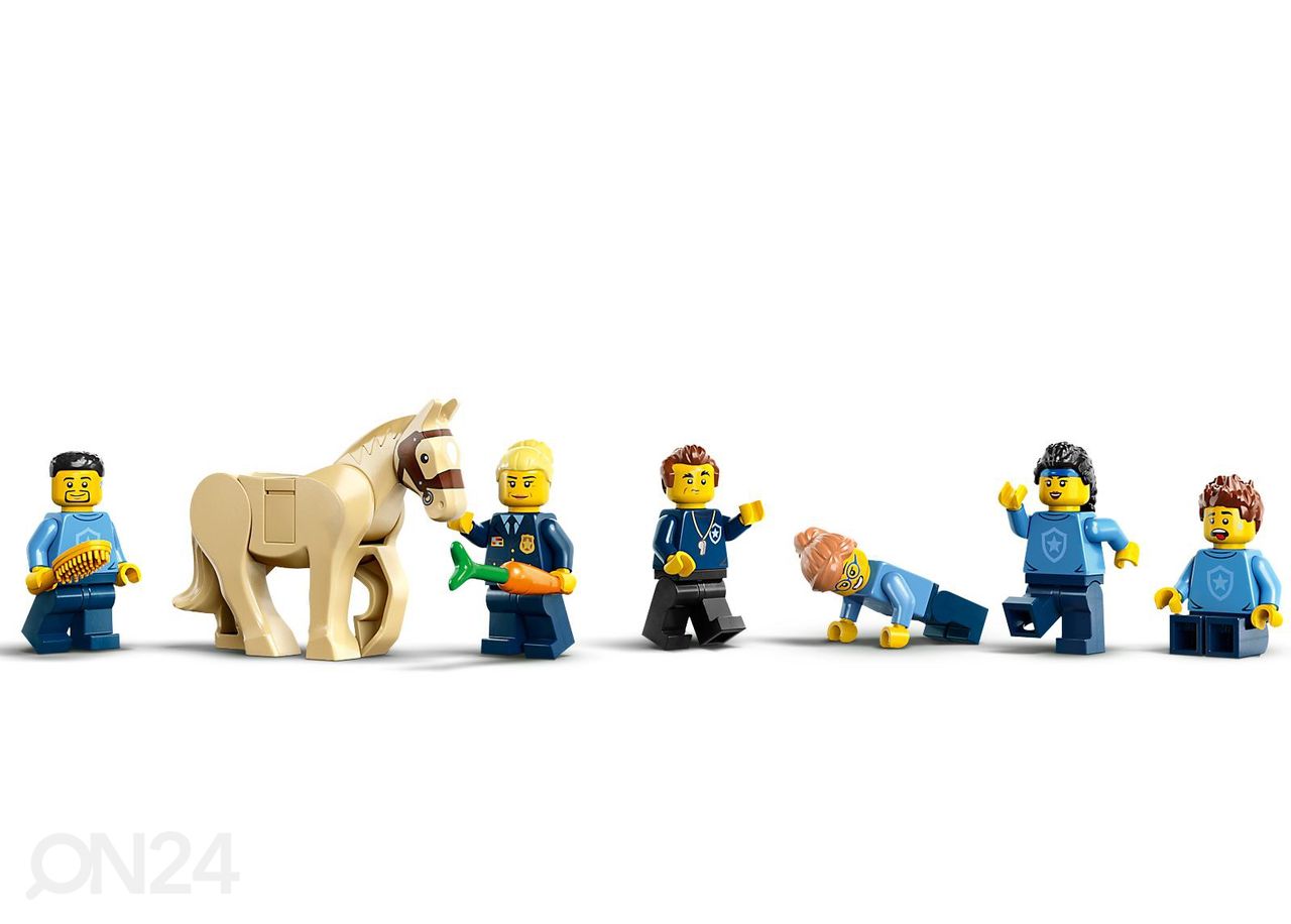 LEGO City Politseiakadeemia suurendatud