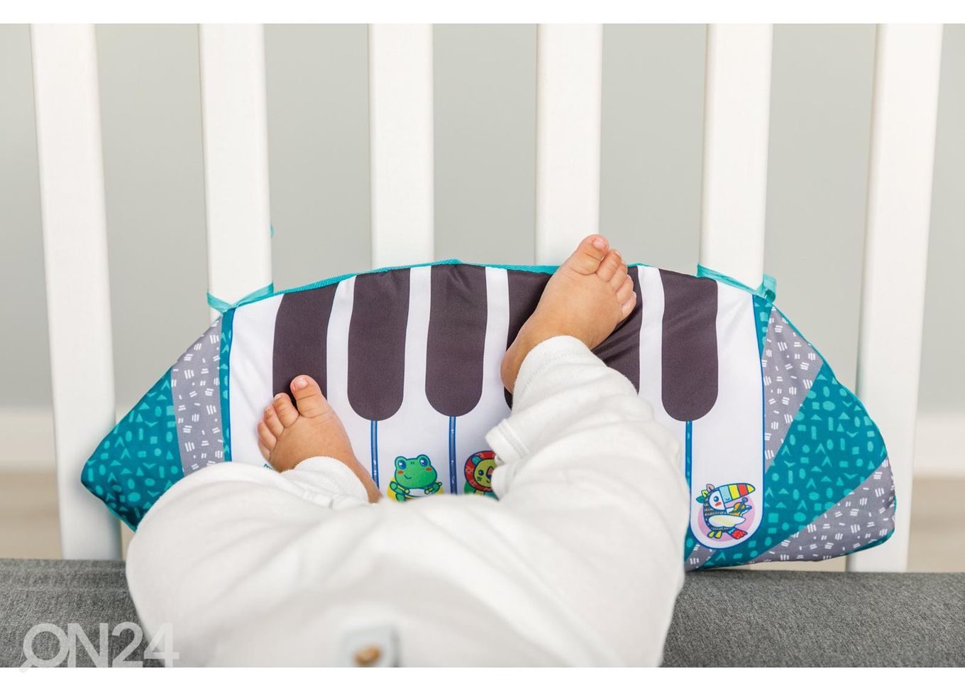 Infantino Grow With Me 3-in-1 Tummy Time Piano suurendatud