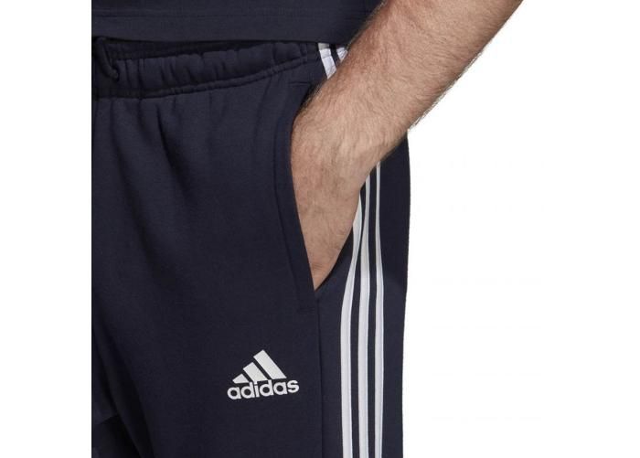 Meeste dressipüksid Adidas Must Haves 3 Stripes Tiro suurs 2XL suurendatud