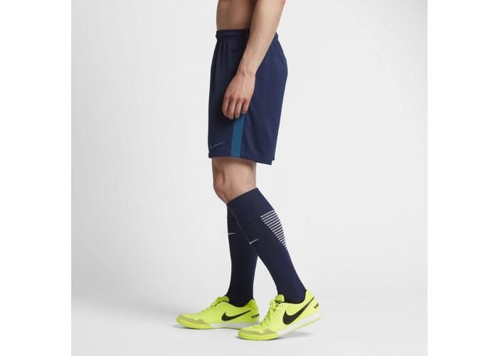 Meeste jalgpalli lühikesed püksid Nike Squad M 807670-430 suurendatud
