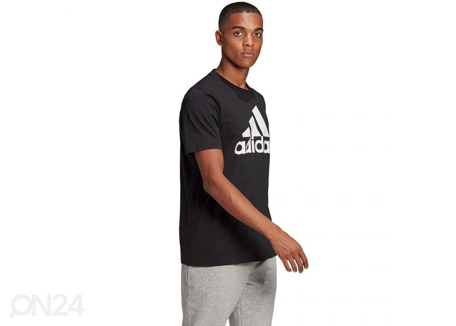Meeste treeningsärk Adidas Essentials Big L suurendatud