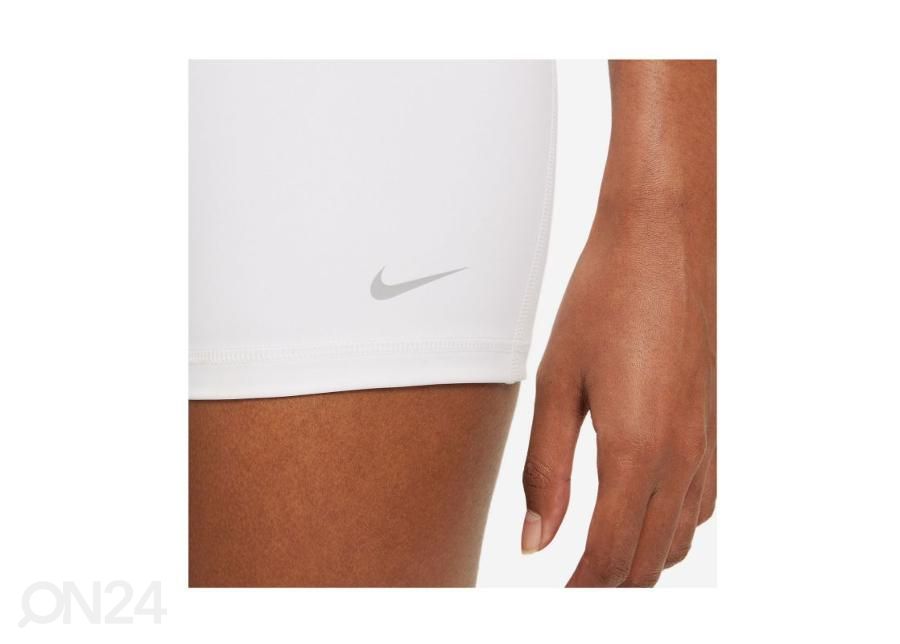 Naiste lühikesed treeningpüksid Nike Pro 365 5" suurendatud