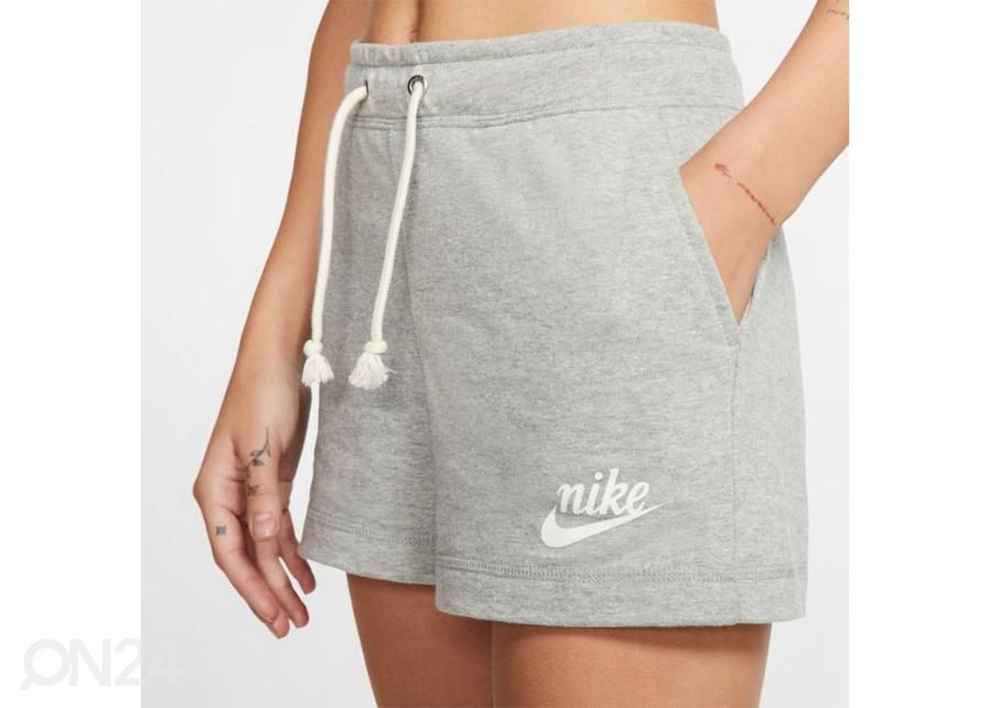 Naiste lühikesed vabaajapüksid Nike Vinatge suurendatud