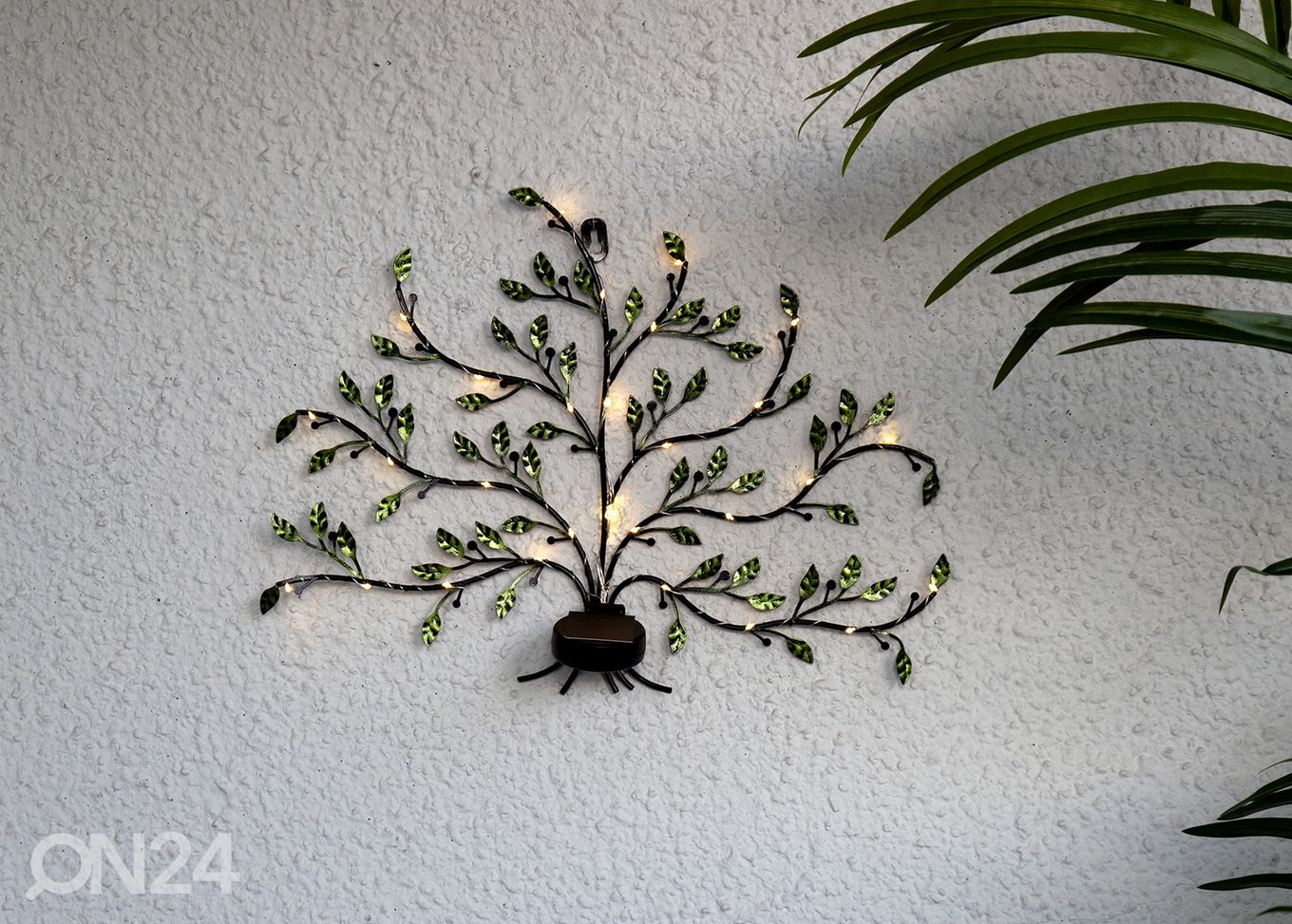 Päikesepaneeliga seinadekoratsioon Tree of life suurendatud