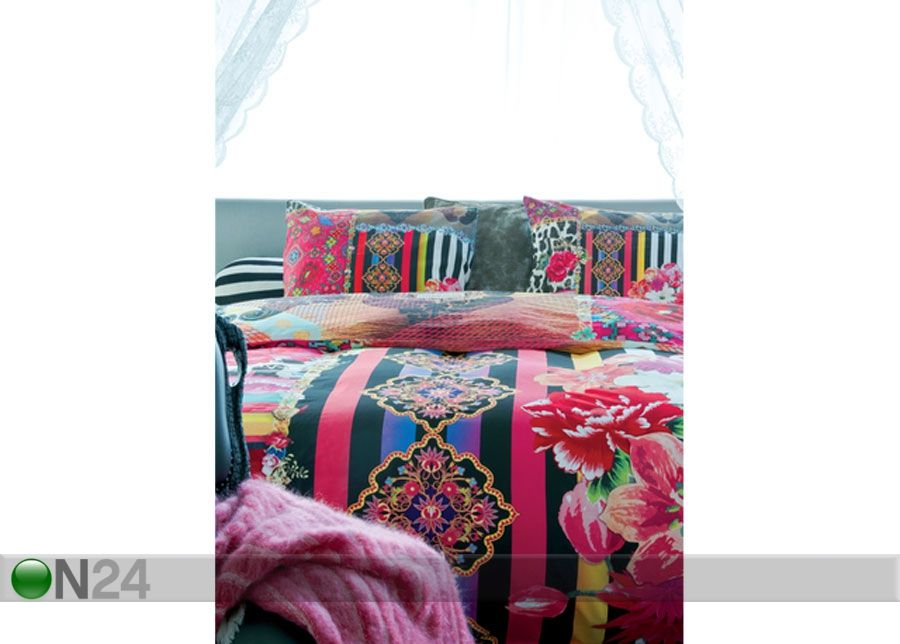 Satiinist voodipesukomplekt Matts 140x220 cm suurendatud