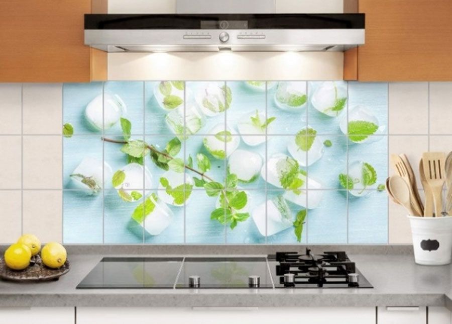 Kleebised seinaplaatidele Ice cubes with mint leaves 60x120 cm suurendatud
