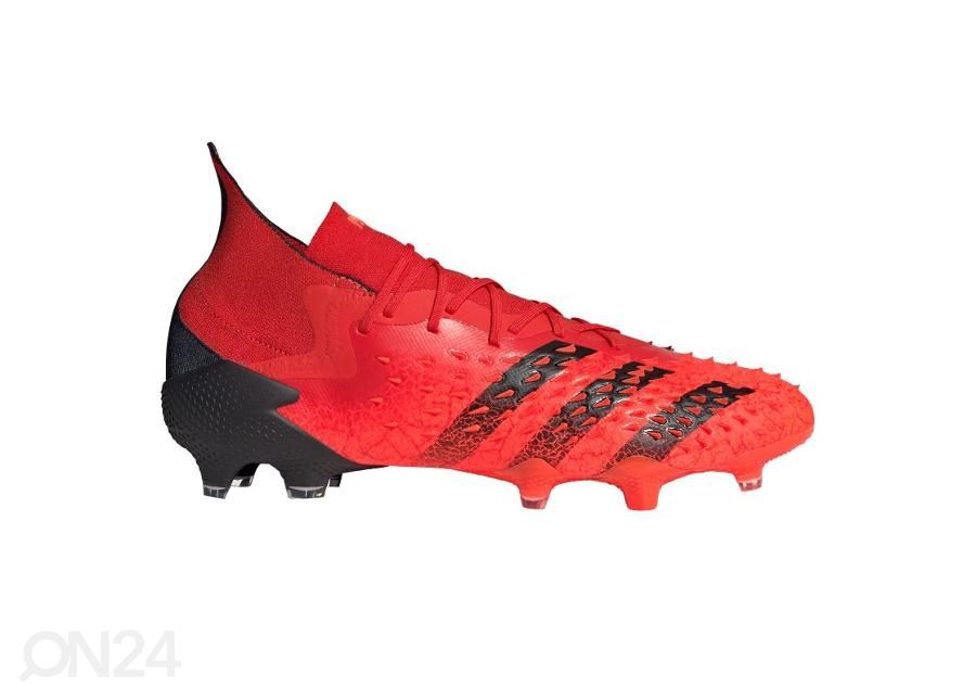 Meeste muru jalgpallijalatsid Adidas Predator Freak.1 FG suurendatud